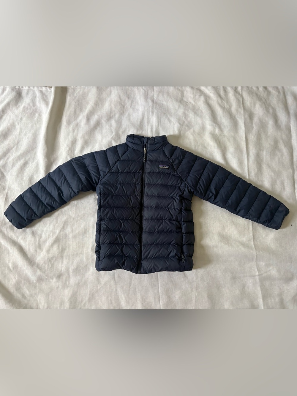 Patagonia Kids Navy Quilted Down Sweater  Jacket size medium